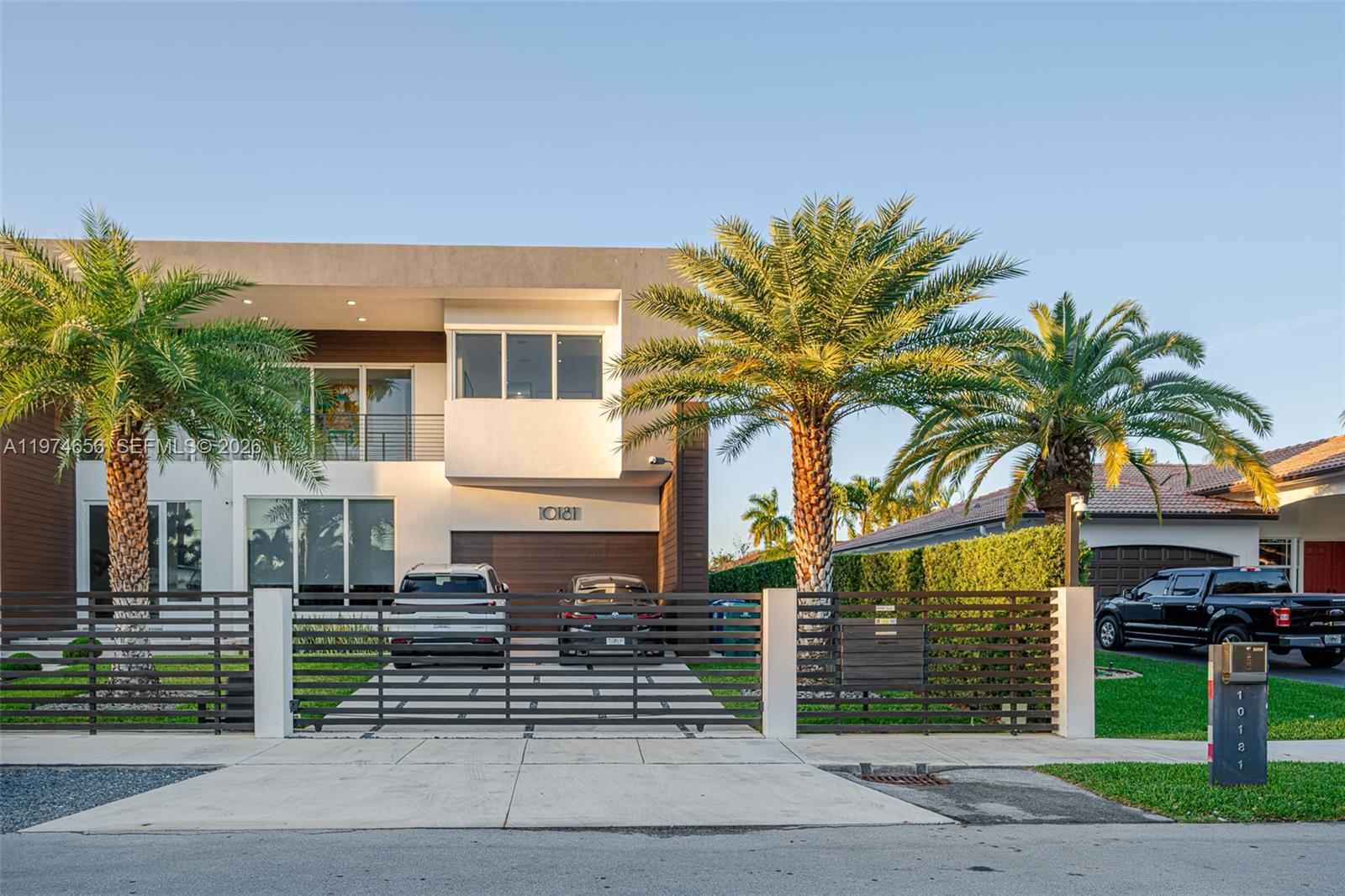 VANDERBILT PARK AMD PL - Residential