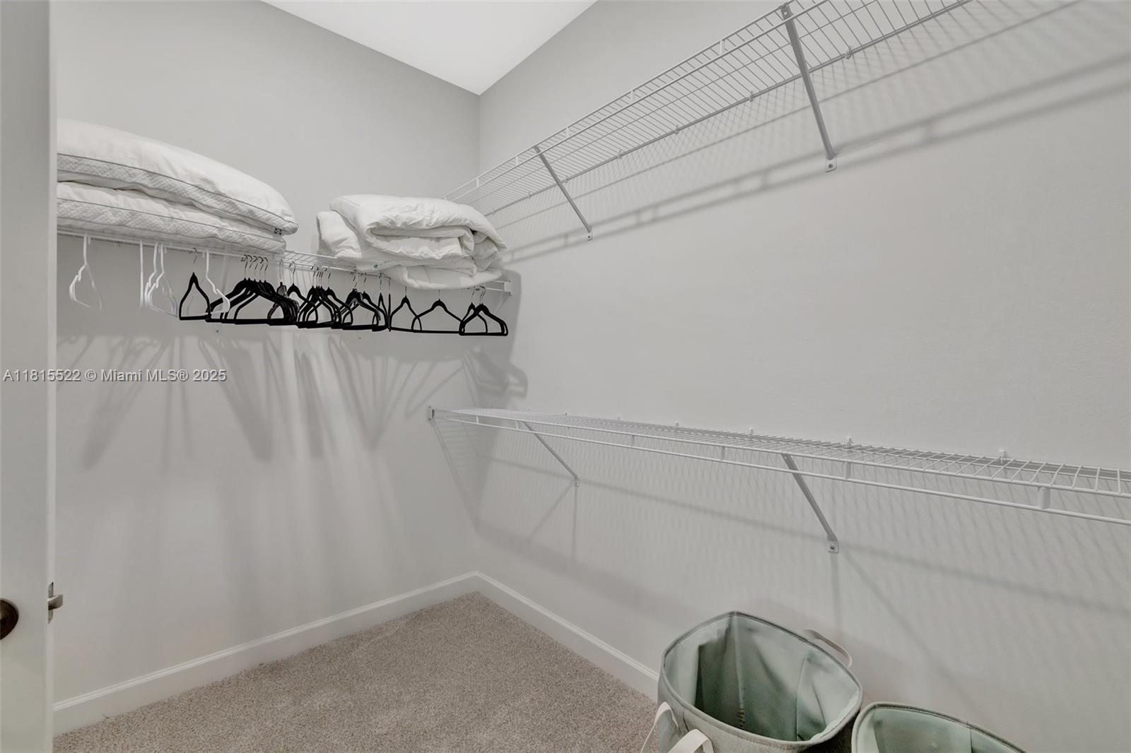 TELARO AT SOUTHERN GROVE - Residential