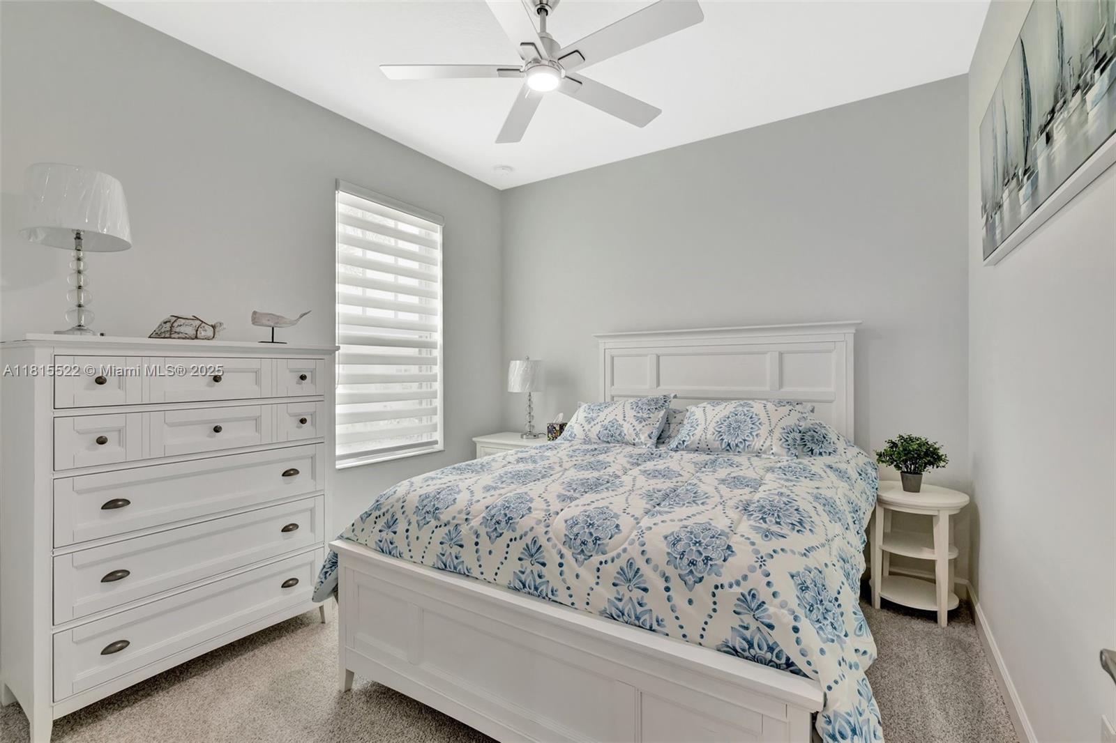 TELARO AT SOUTHERN GROVE - Residential