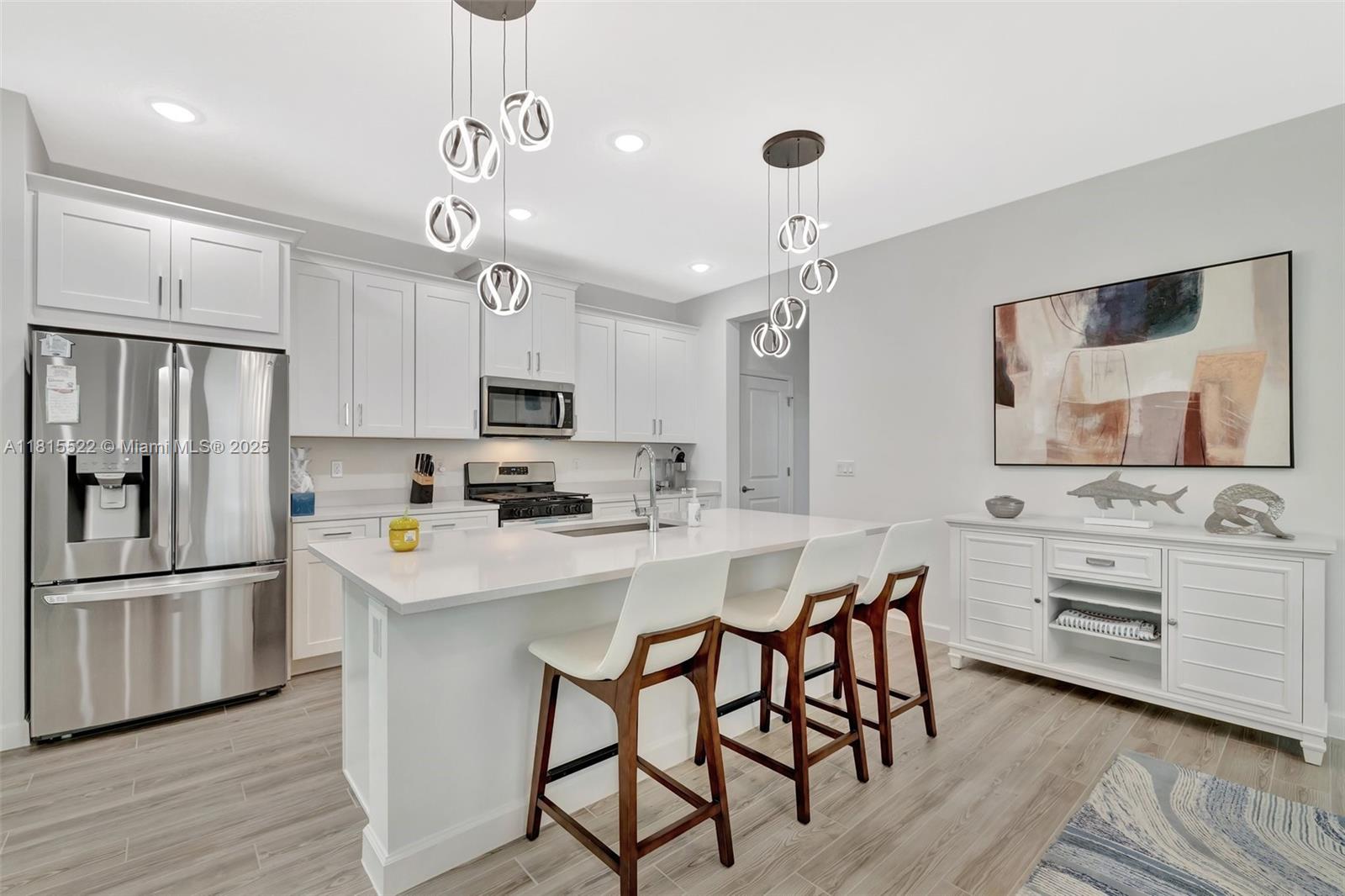 TELARO AT SOUTHERN GROVE - Residential