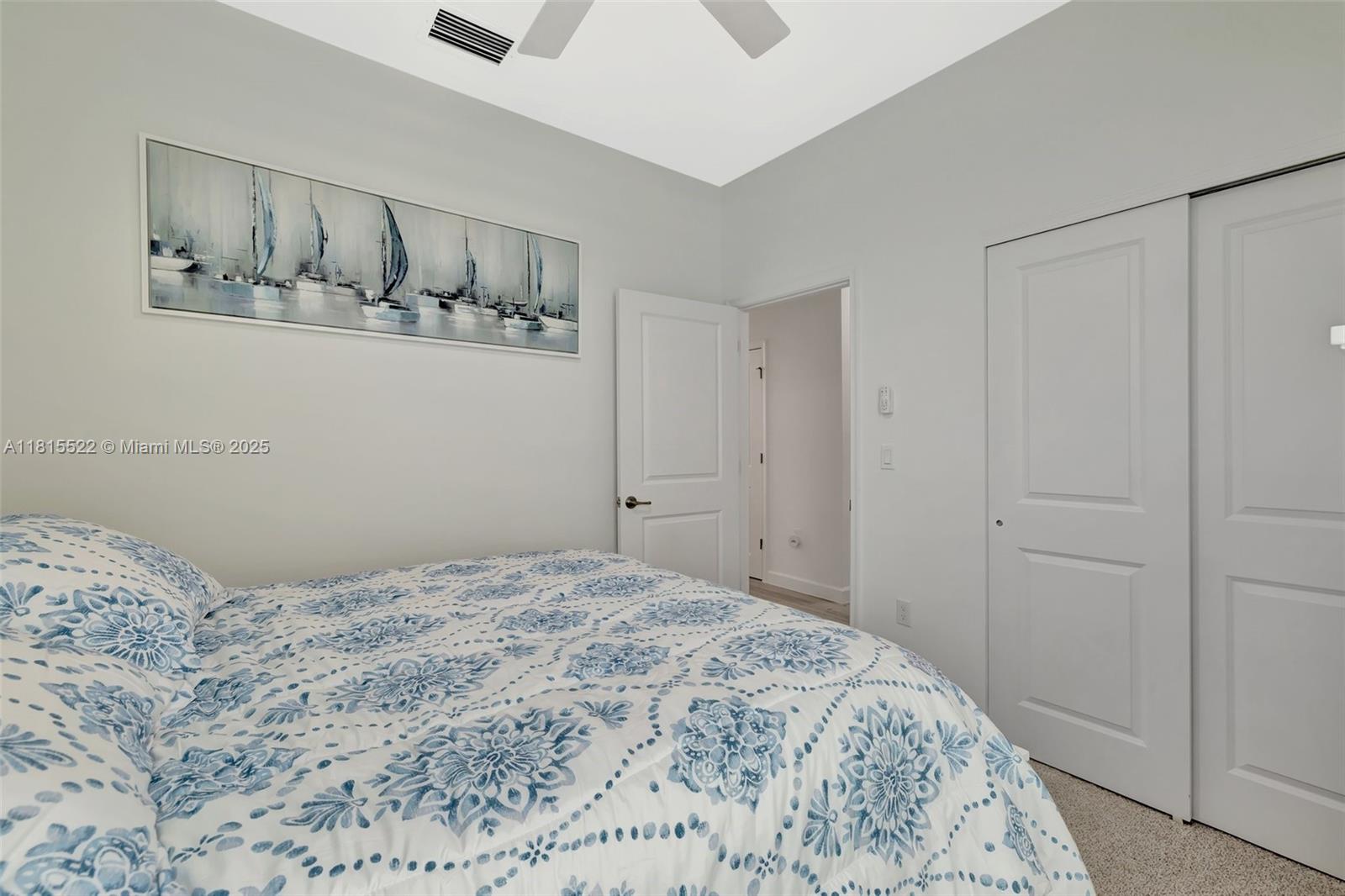 TELARO AT SOUTHERN GROVE - Residential