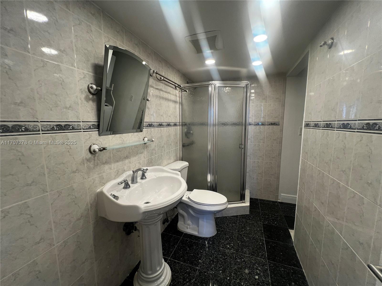 KEYSTONE TOWERS CONDO - Residential