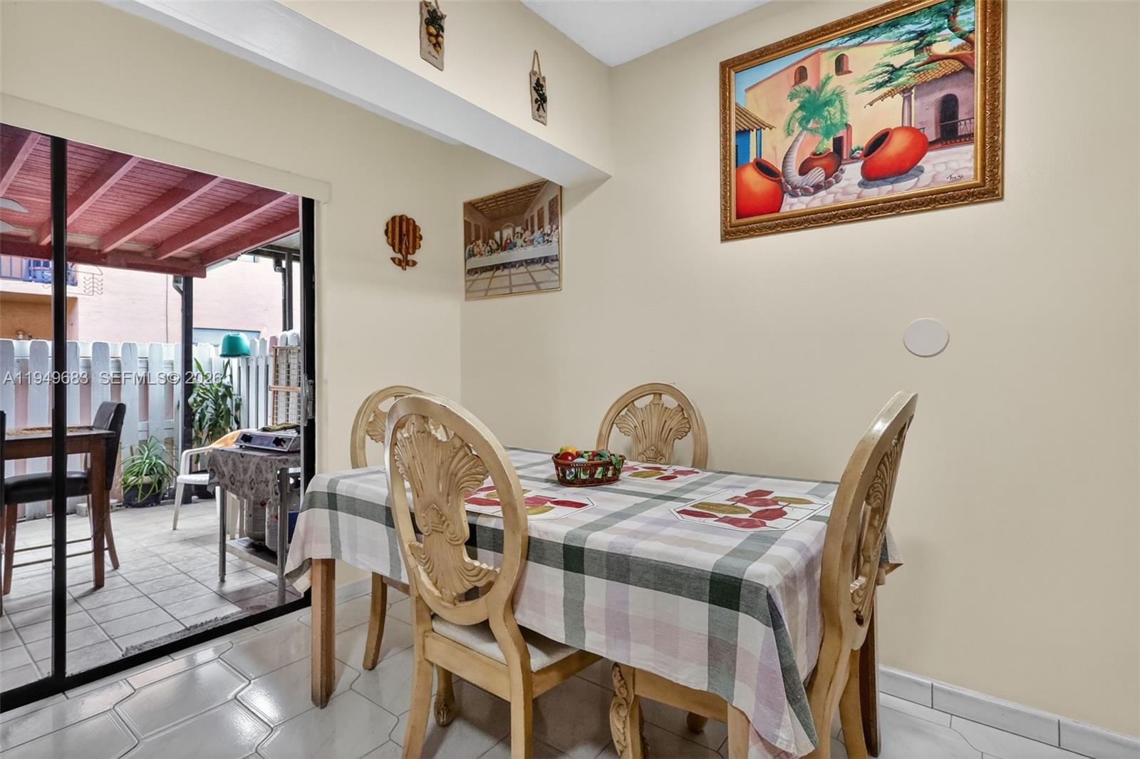 SANTAMARIA ESTATES CONDO - Residential