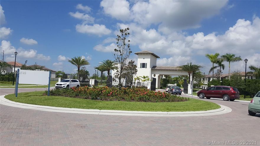 BEAUTIFUL CORNER FAIRWOOD MODEL SINGLE FAMILY HOME 3 BEDROOMS 2.5 BATHS WITH A CONVERTIBLE TO 4TH BEDROOM LOFT/CLOSET DIAGONAL. CARPET UPSTAIRS AND TILE DOWNSTAIRS, MASTER BATHROOM WITH DOUBLE SINK, ROMAN TUB AND SEPARATE SHOWER. WALKING PANTRY. DIGITAL SPRINKLE SYSTEM. HOMESTEAD EXCEPTION TRANSFERABLE TO NEW OWNER. CLOSE TO MIAMI LAKES A PLUS RATED SCHOOL, SHOPPING CENTERS AND MAIN HIGHWAYS SUCH AS I 75, PALMETTO AND TURNPIKE EXPRESS WAY.