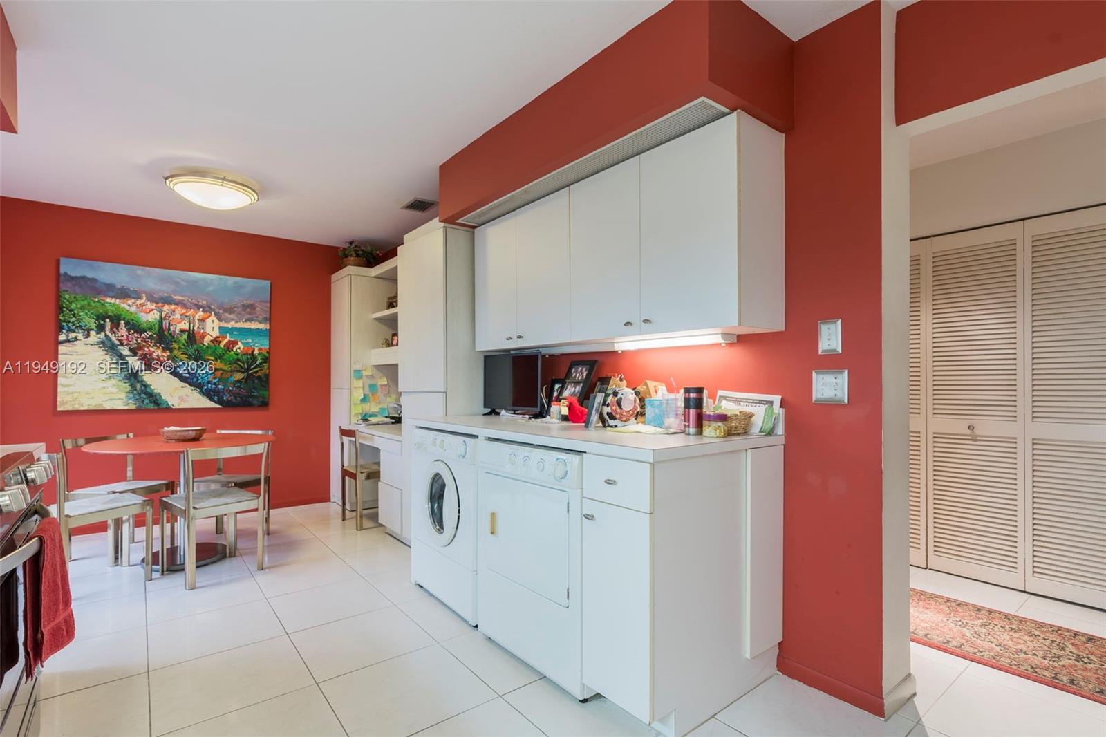 EASTGATE II AT HUNTERS RU - Residential