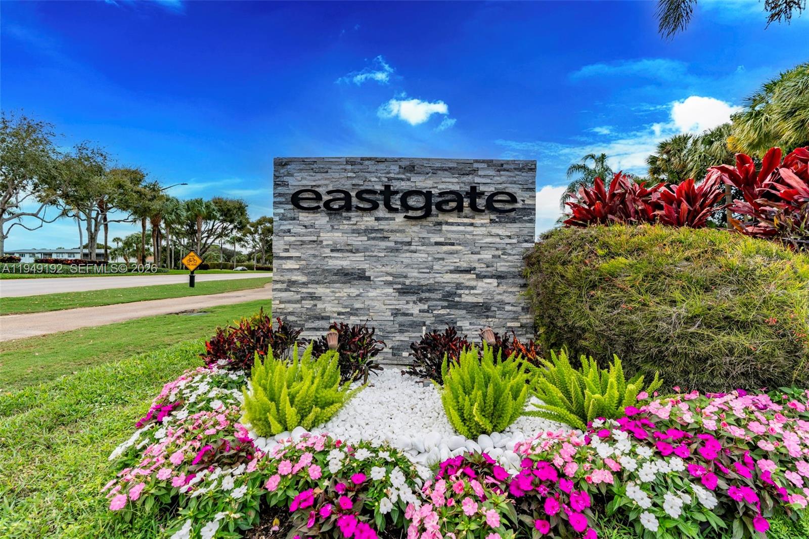 EASTGATE II AT HUNTERS RU - Residential