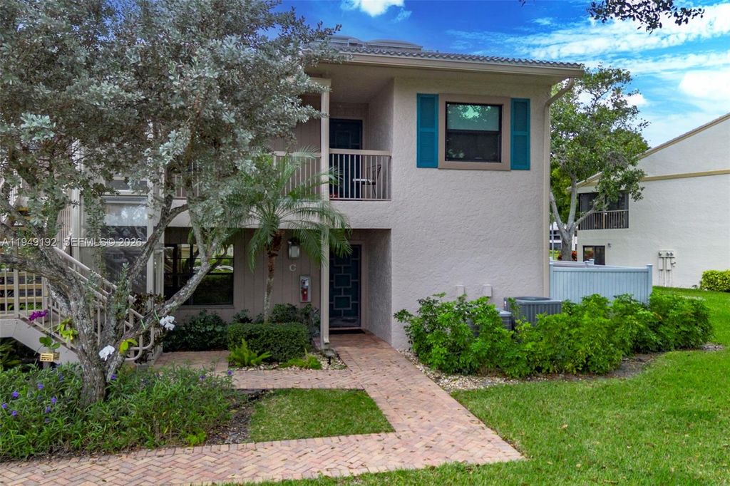 Photo of 2 Eastgate Dr #C, Boynton Beach, FL 33436 (MLS # A11949192)