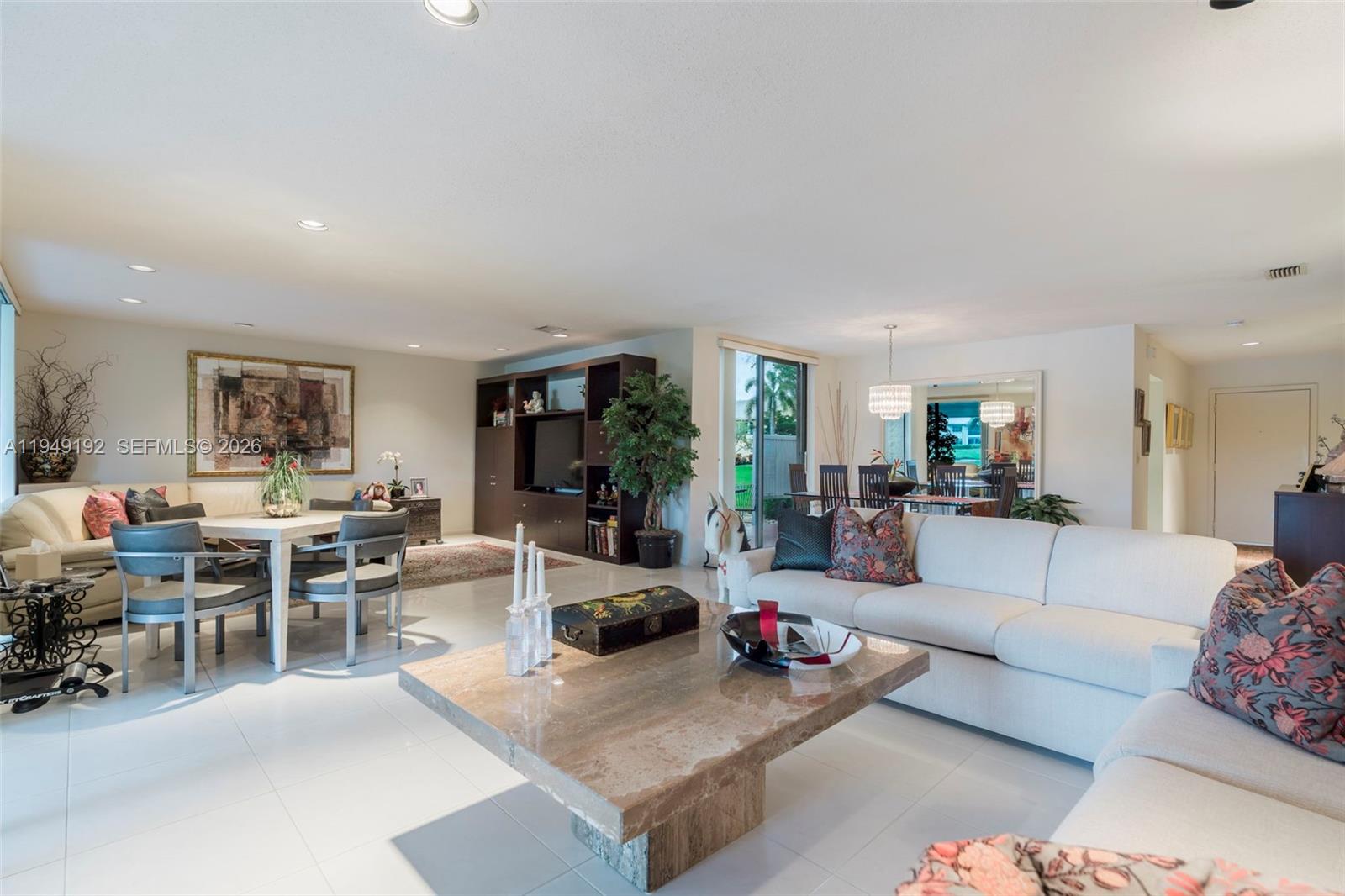 EASTGATE II AT HUNTERS RU - Residential