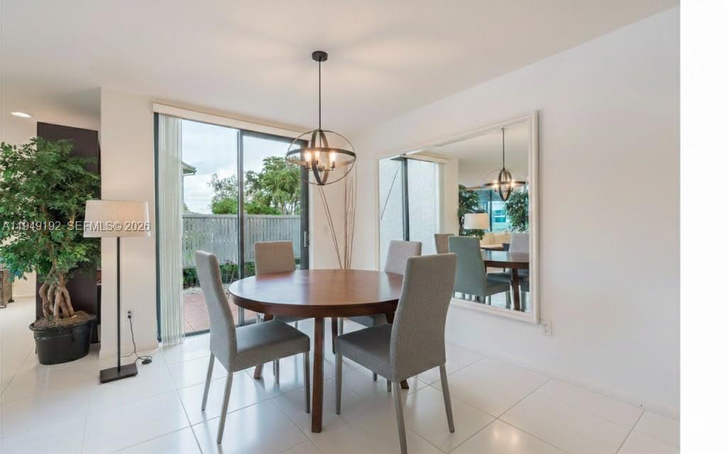 EASTGATE II AT HUNTERS RU - Residential