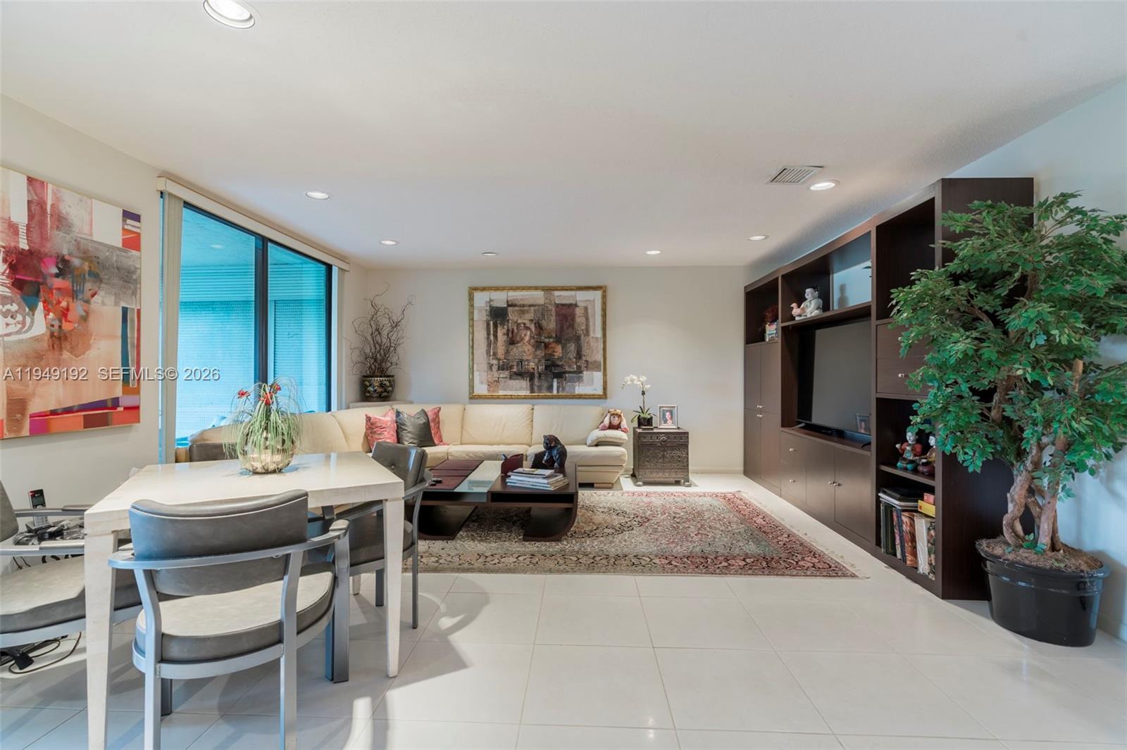 EASTGATE II AT HUNTERS RU - Residential