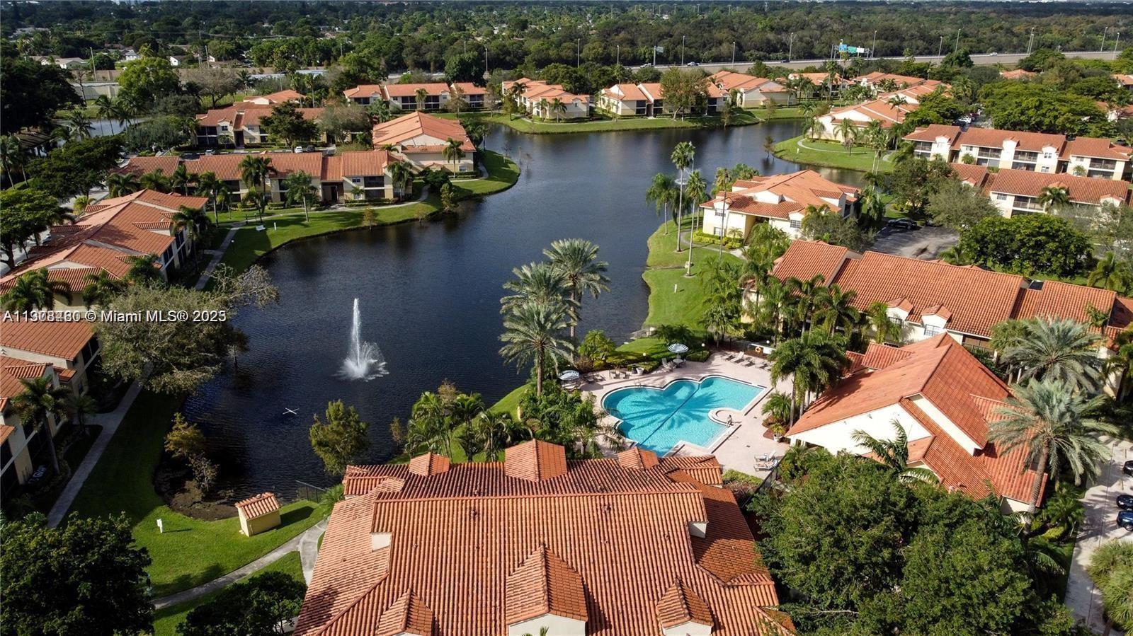 ROYAL POINCIANA CONDO - Residential Lease