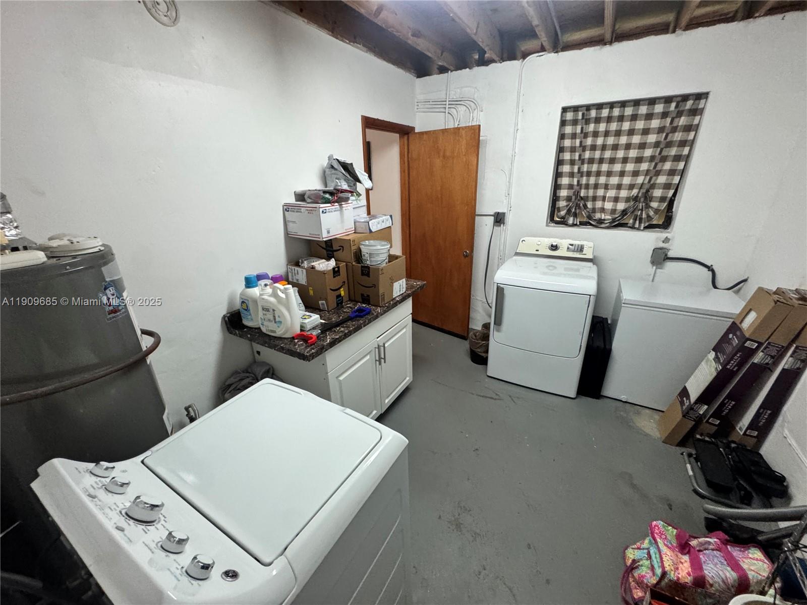 CUTLER RIDGE SEC 7 - Residential Lease