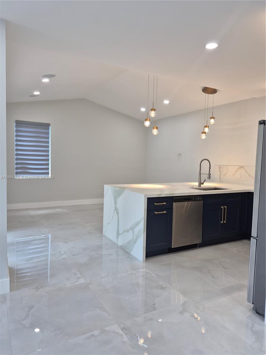 DIMENSIONS NORTH AT CHAPE - Residential