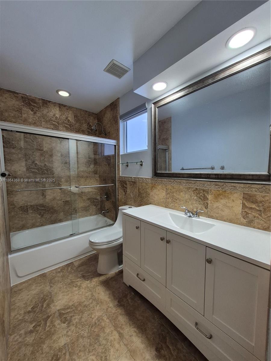 DIMENSIONS NORTH AT CHAPE - Residential