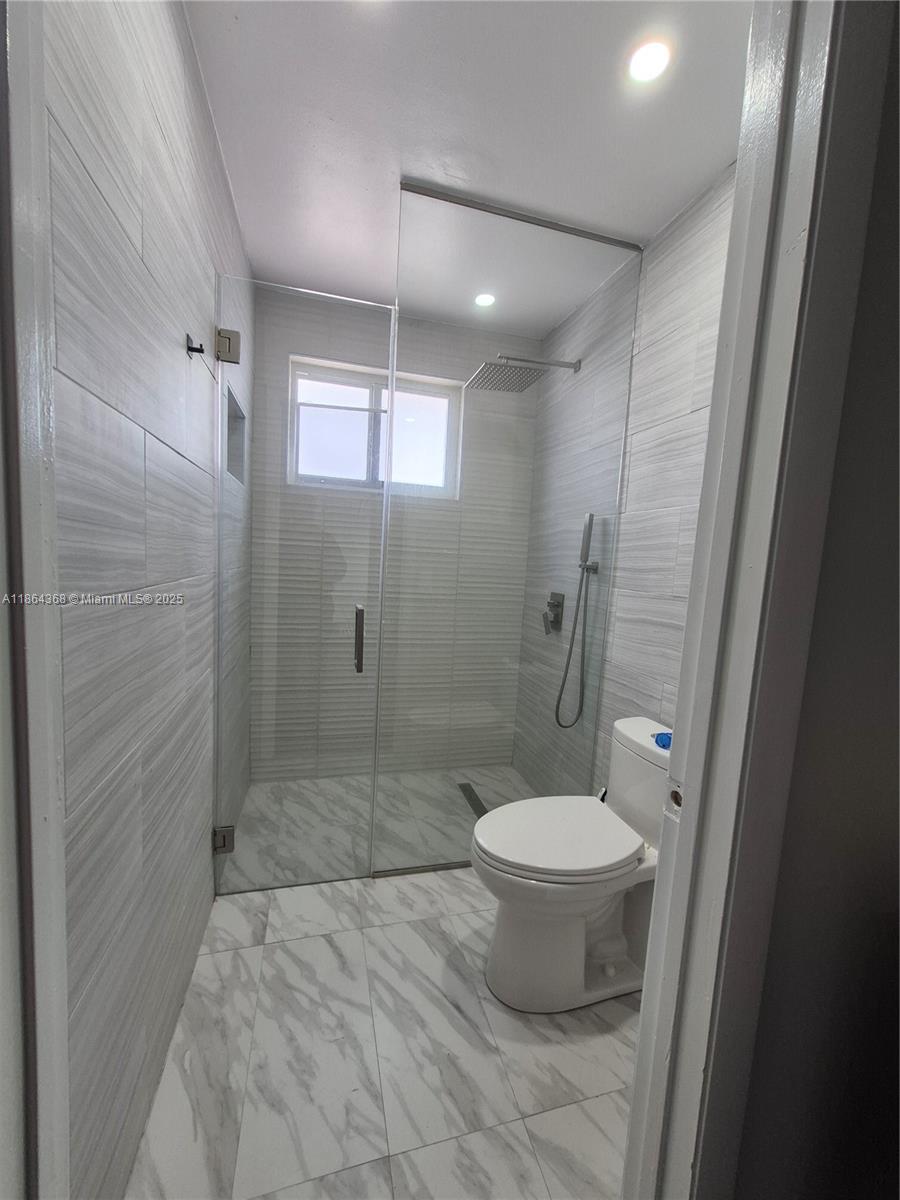 DIMENSIONS NORTH AT CHAPE - Residential