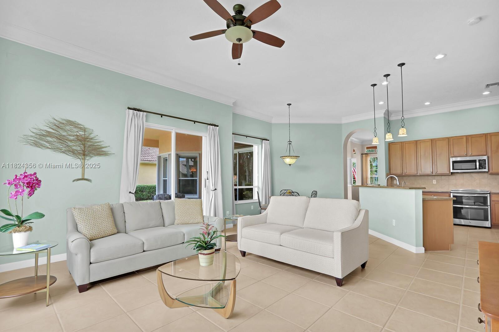 FLORIDA CLUB - Residential