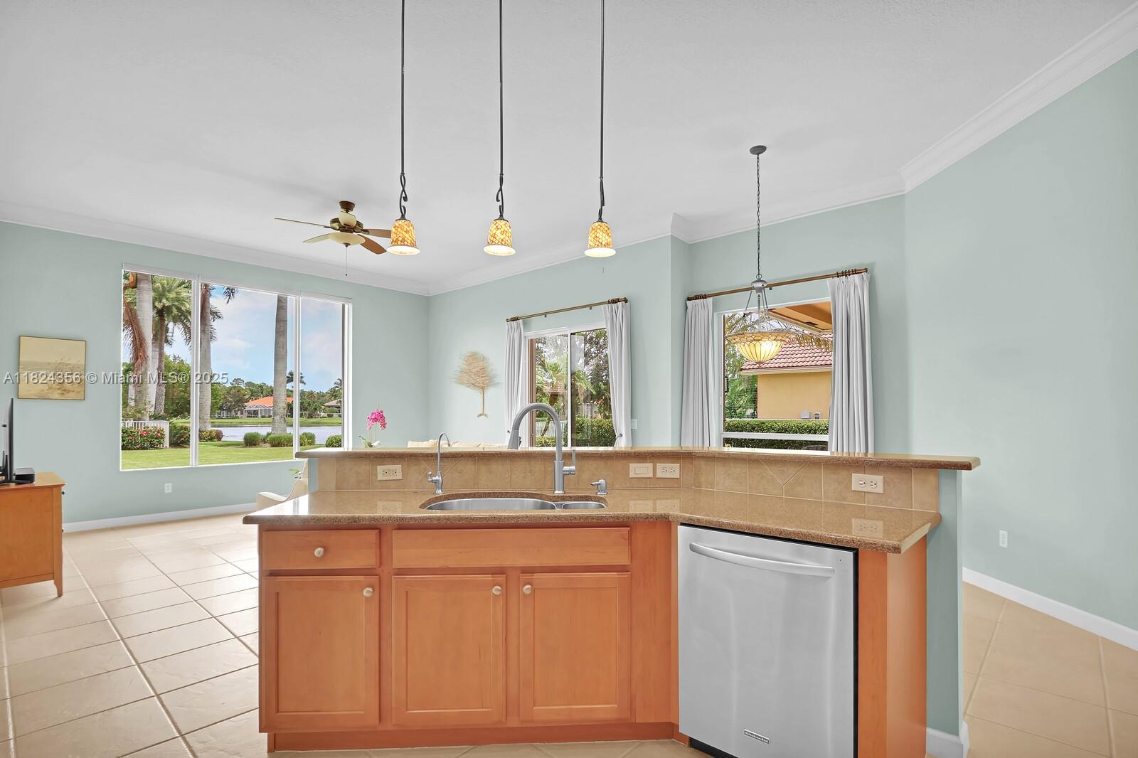 FLORIDA CLUB - Residential