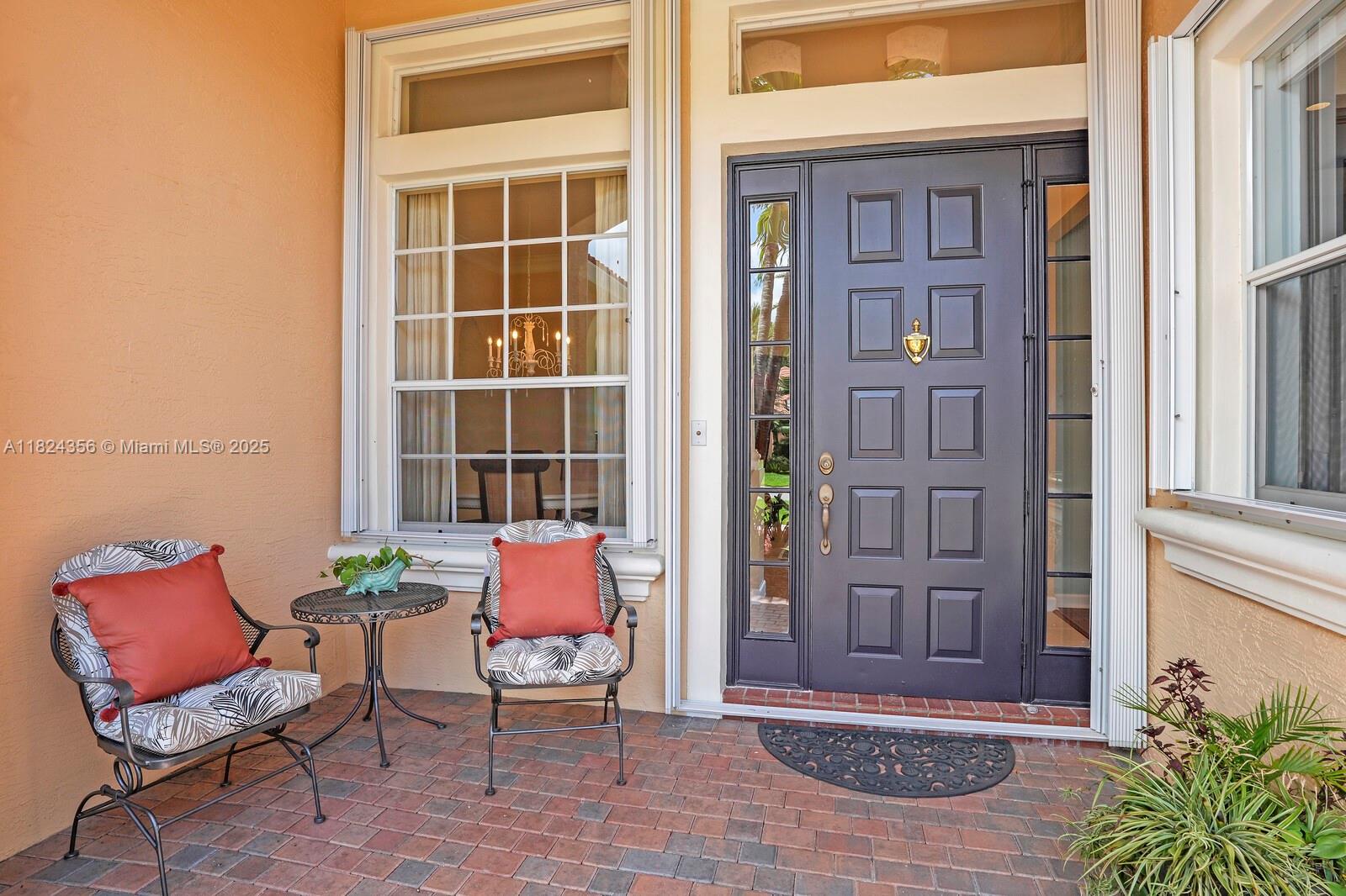 819 SW Bromelia Ter, Stuart, FL, 34997/$819,000 2 819 SW Bromelia Ter