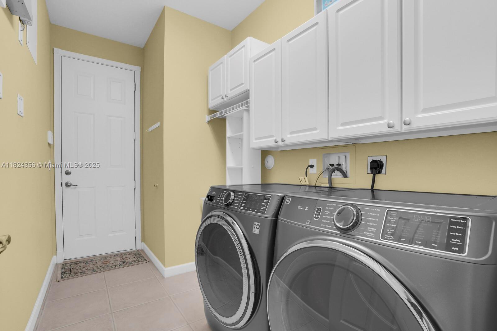 FLORIDA CLUB - Residential