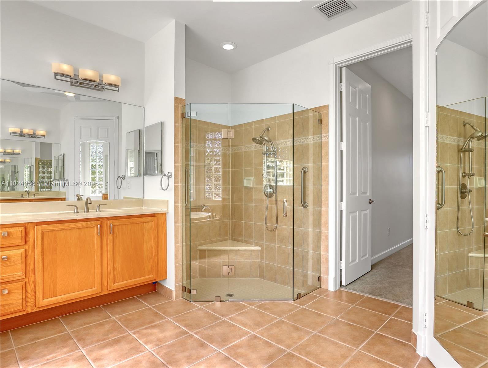 FLORIDA CLUB - Residential