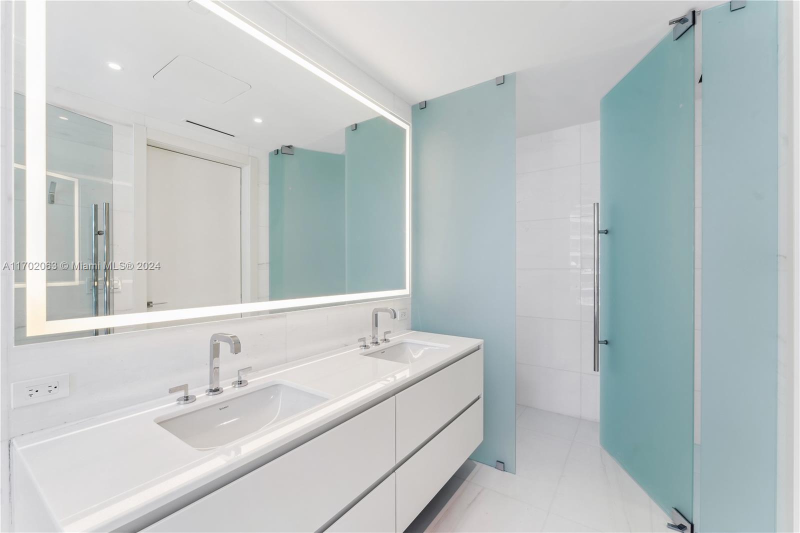 Aston Martin Residences - Residential