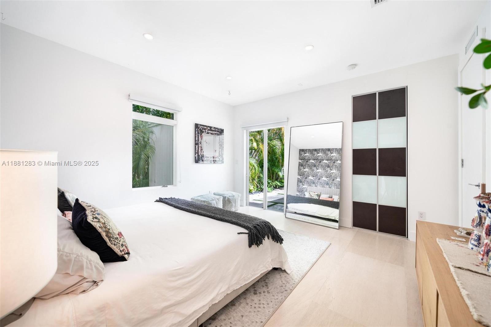 DI LIDO ISLAND - Residential