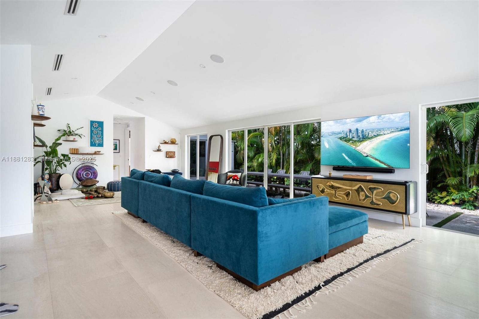 DI LIDO ISLAND - Residential