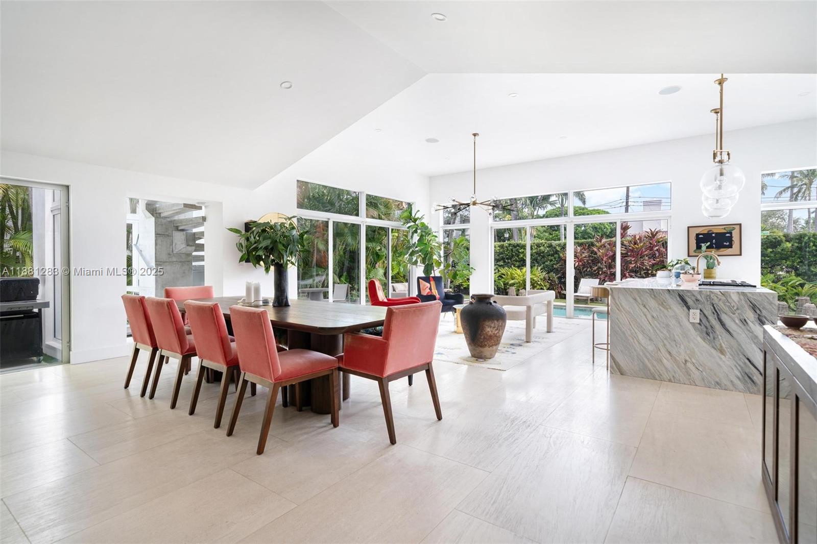 DI LIDO ISLAND - Residential