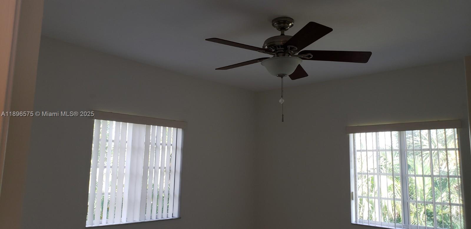 WASHINGTON PALMS CONDO - Residential Lease