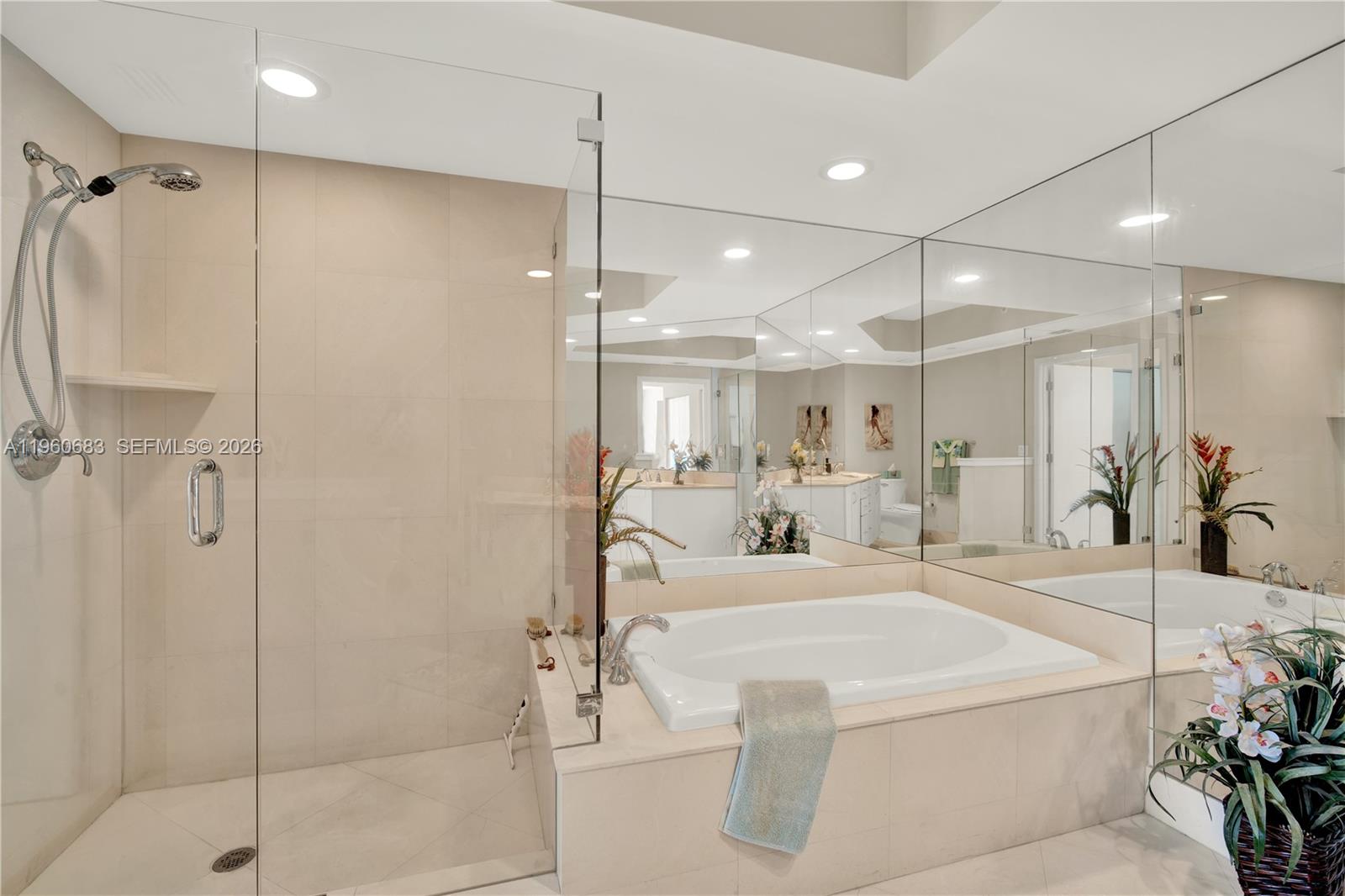 SAPPHIRE FORT LAUDERDALE - Residential