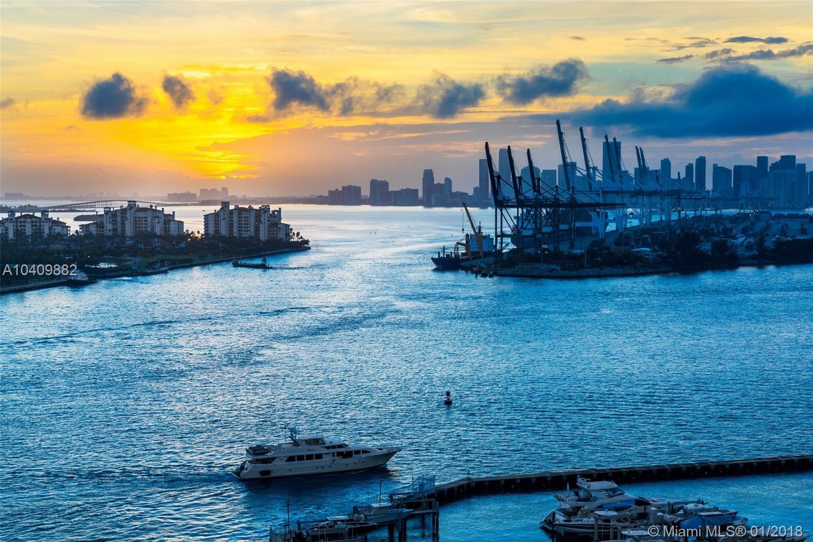 APOGEE CONDO - Residential