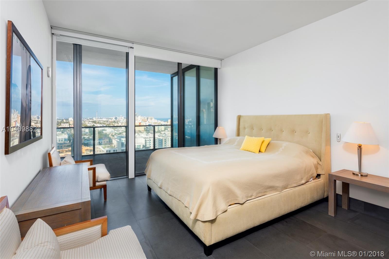 APOGEE CONDO - Residential