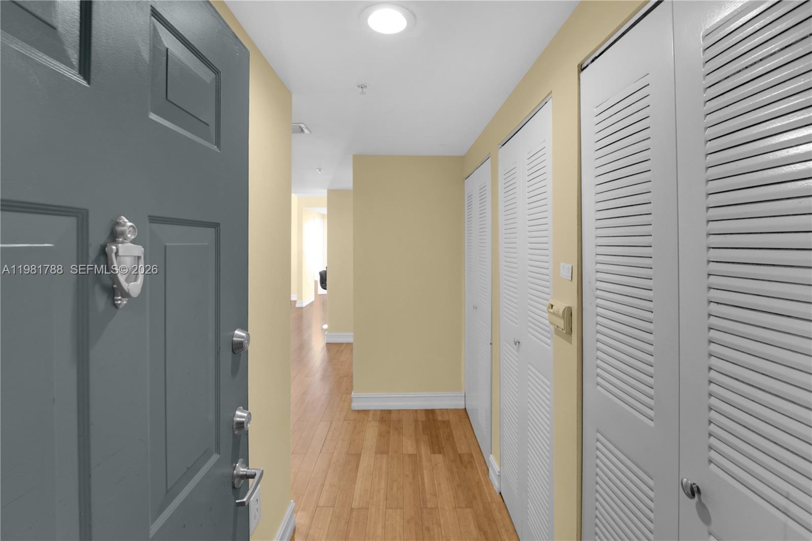 1800 BISCAYNE PLAZA CONDO - Residential