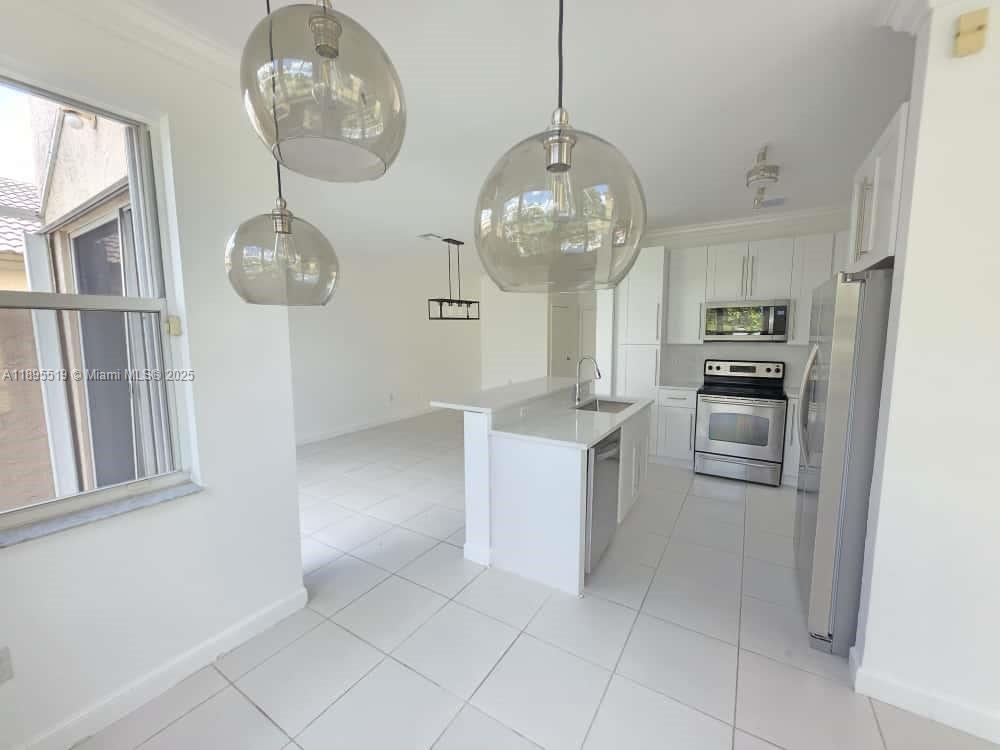 TOWNGATE - Residential Lease