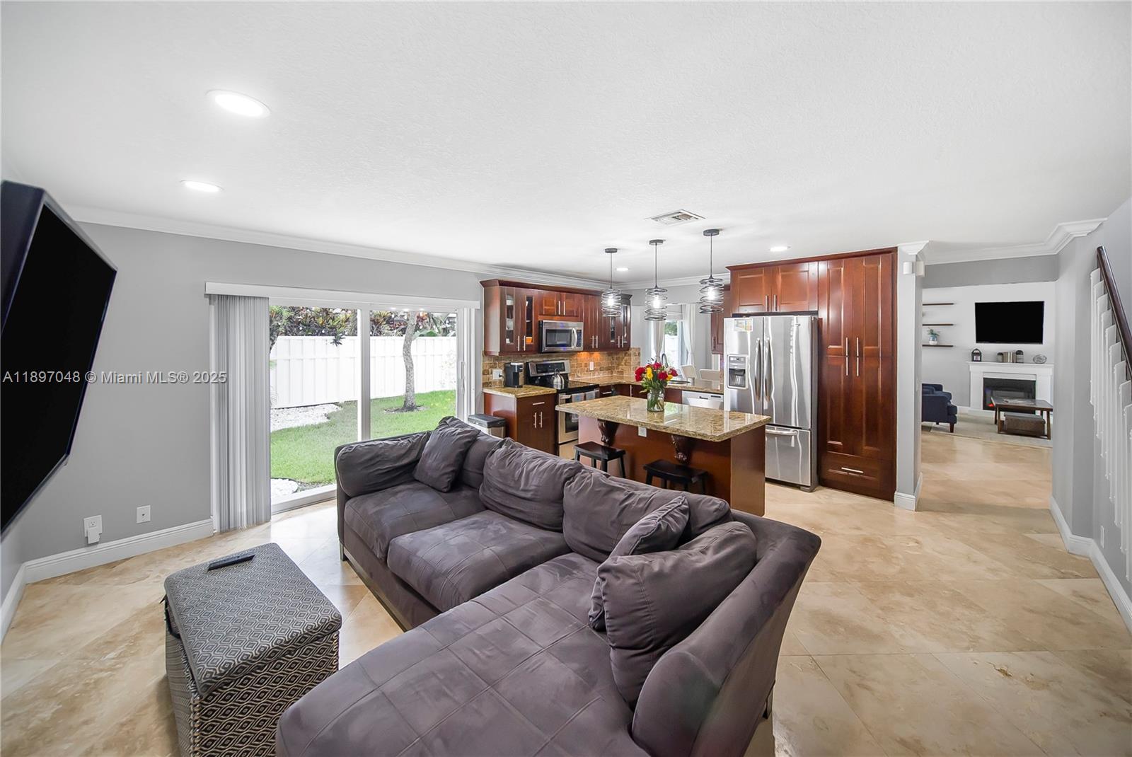 JACARANDA PARCEL 215 - Residential Lease