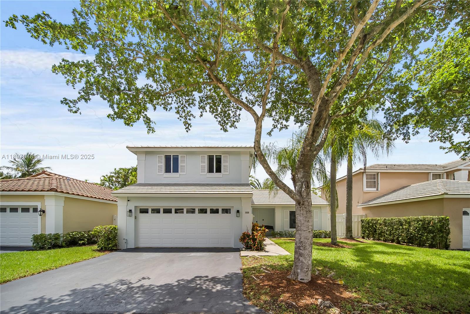 JACARANDA PARCEL 215 - Residential Lease