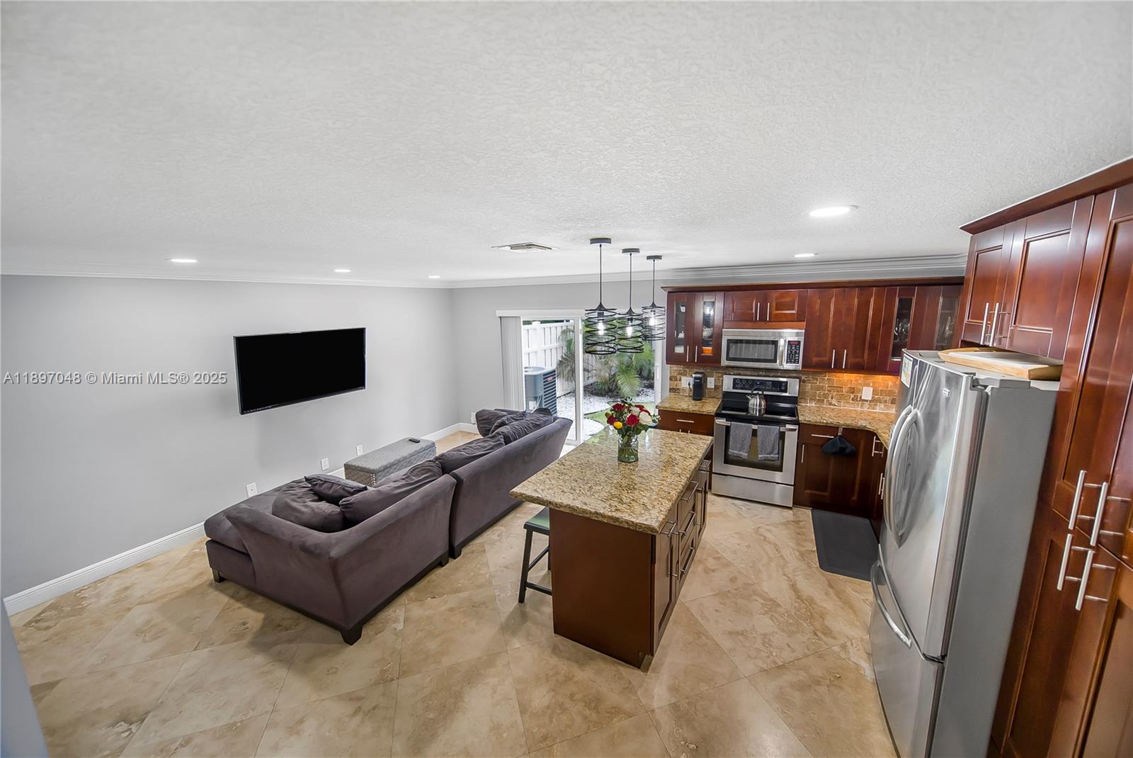 JACARANDA PARCEL 215 - Residential Lease