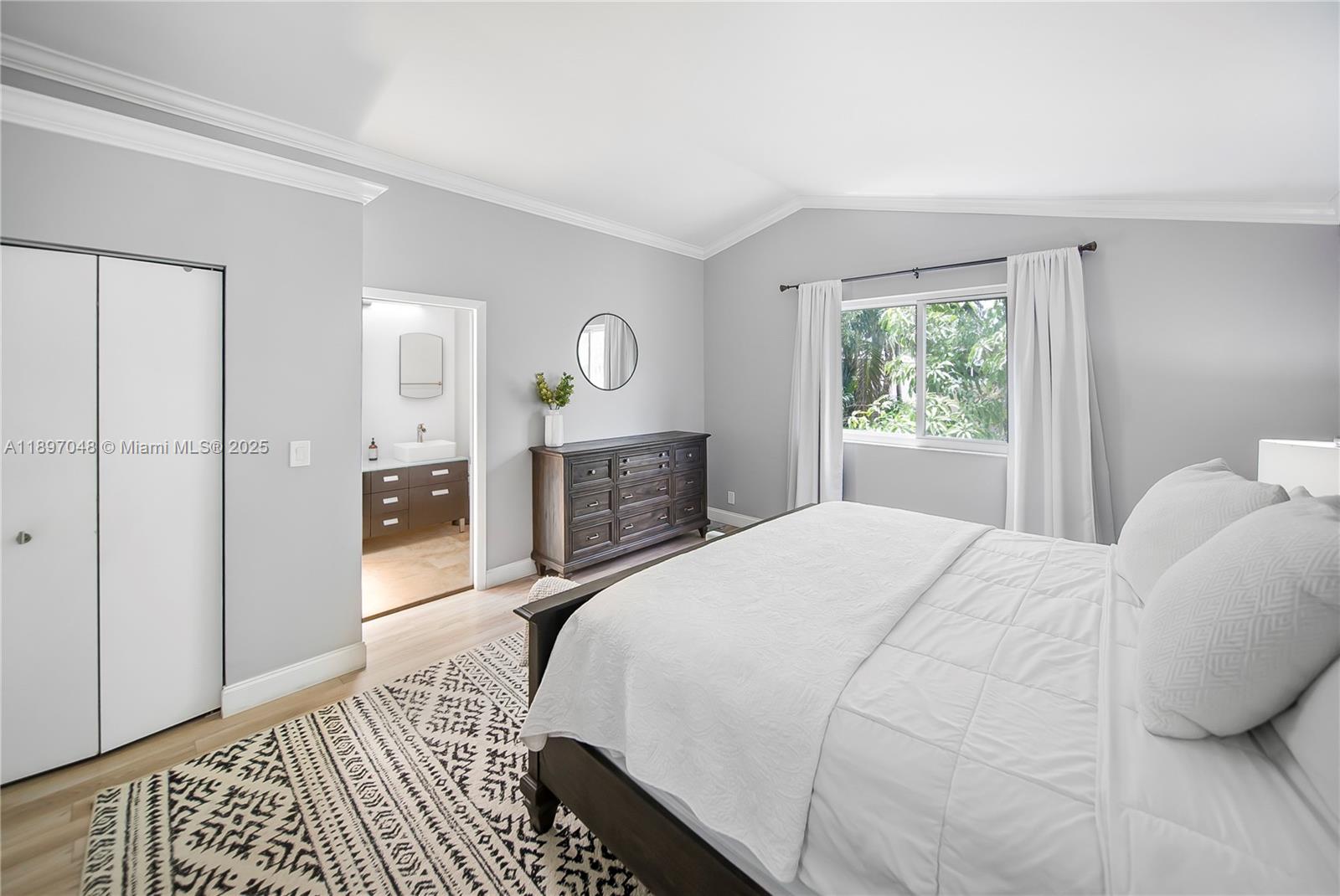 JACARANDA PARCEL 215 - Residential Lease