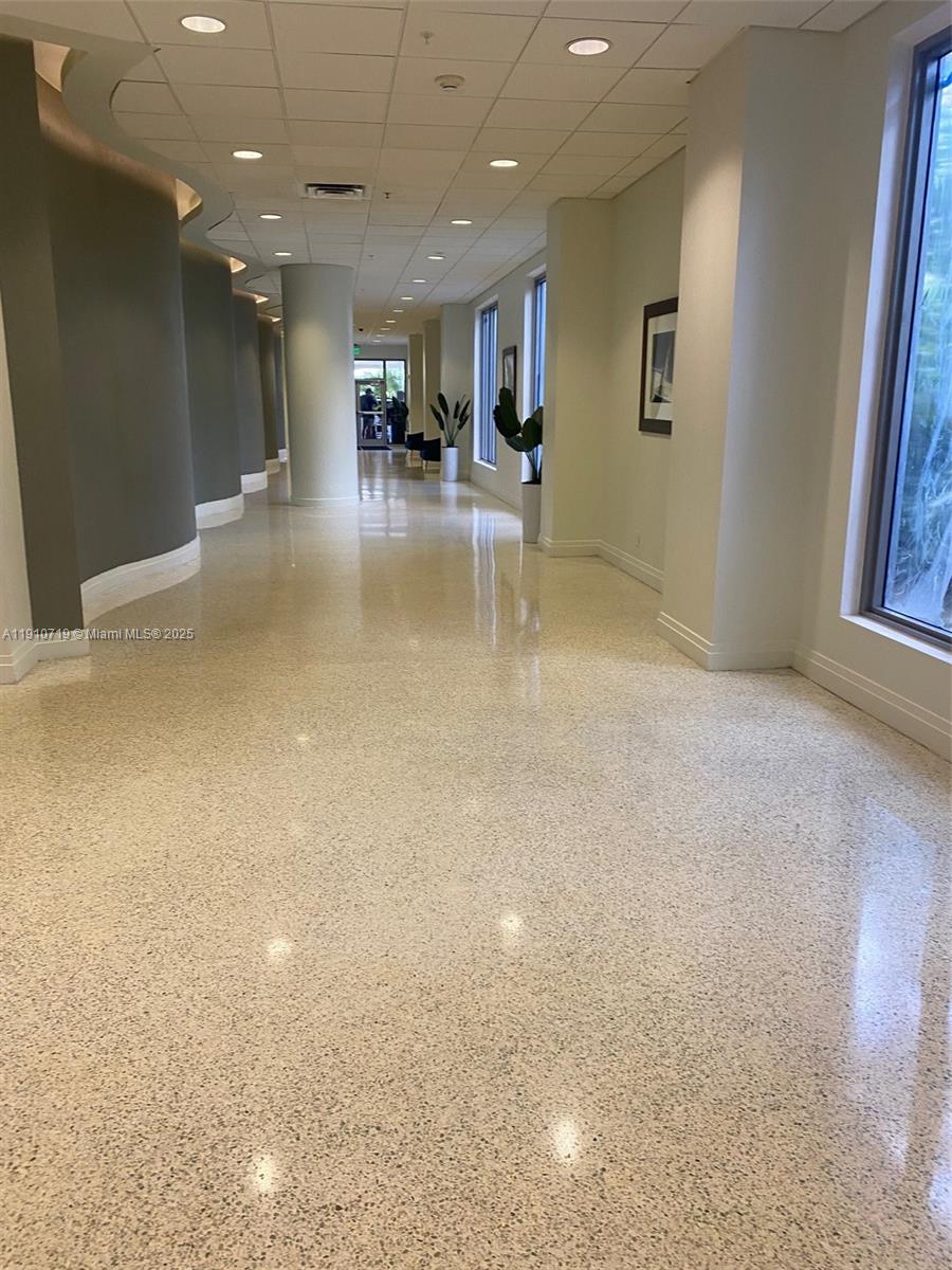 SIAN OCEAN RESIDENCES CON - Residential Lease