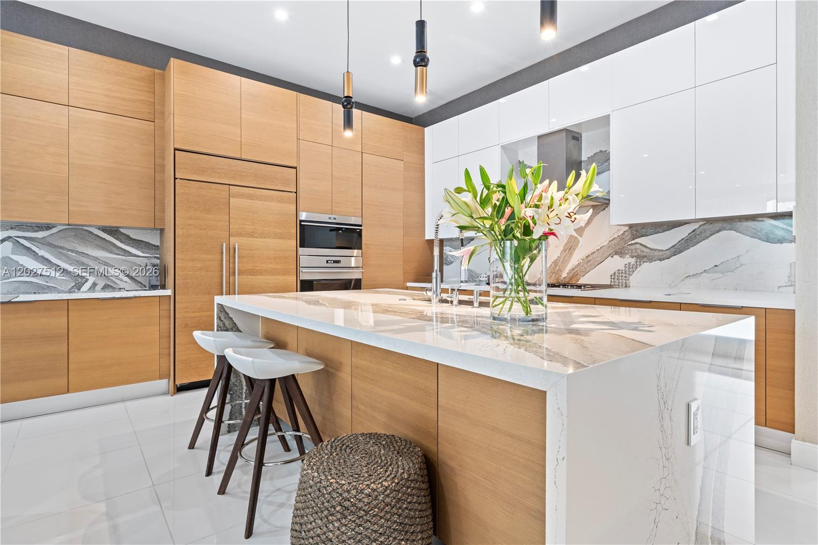 DOWNTOWN DORAL SOUTH PHAS - Residential