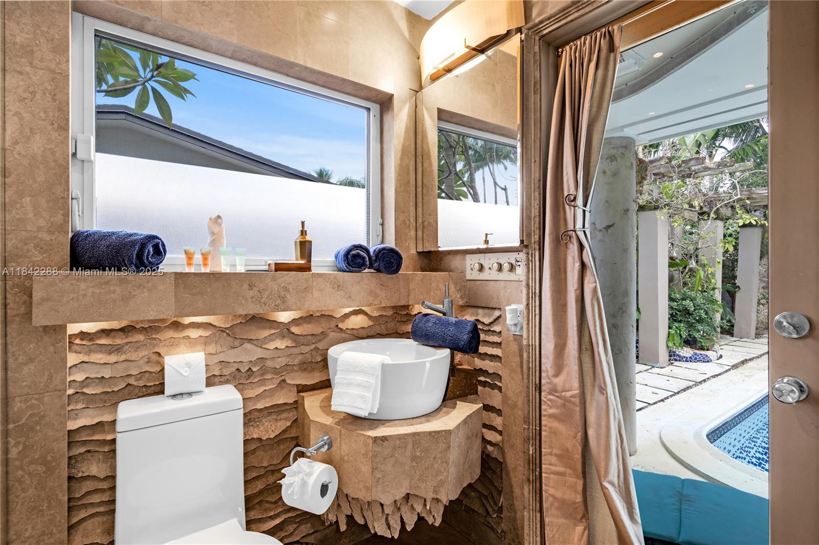 ROYAL PALM ACRES FIRST SE - Residential Lease