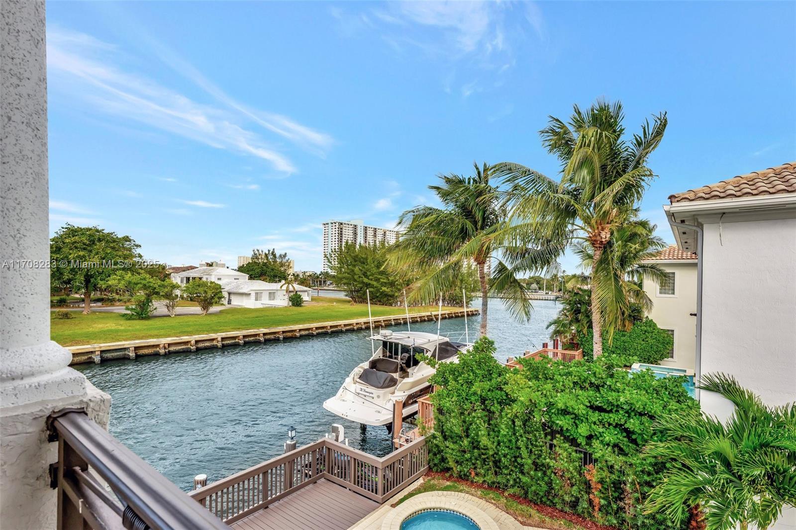 THREE ISLANDS 3RD SECTION - Residential