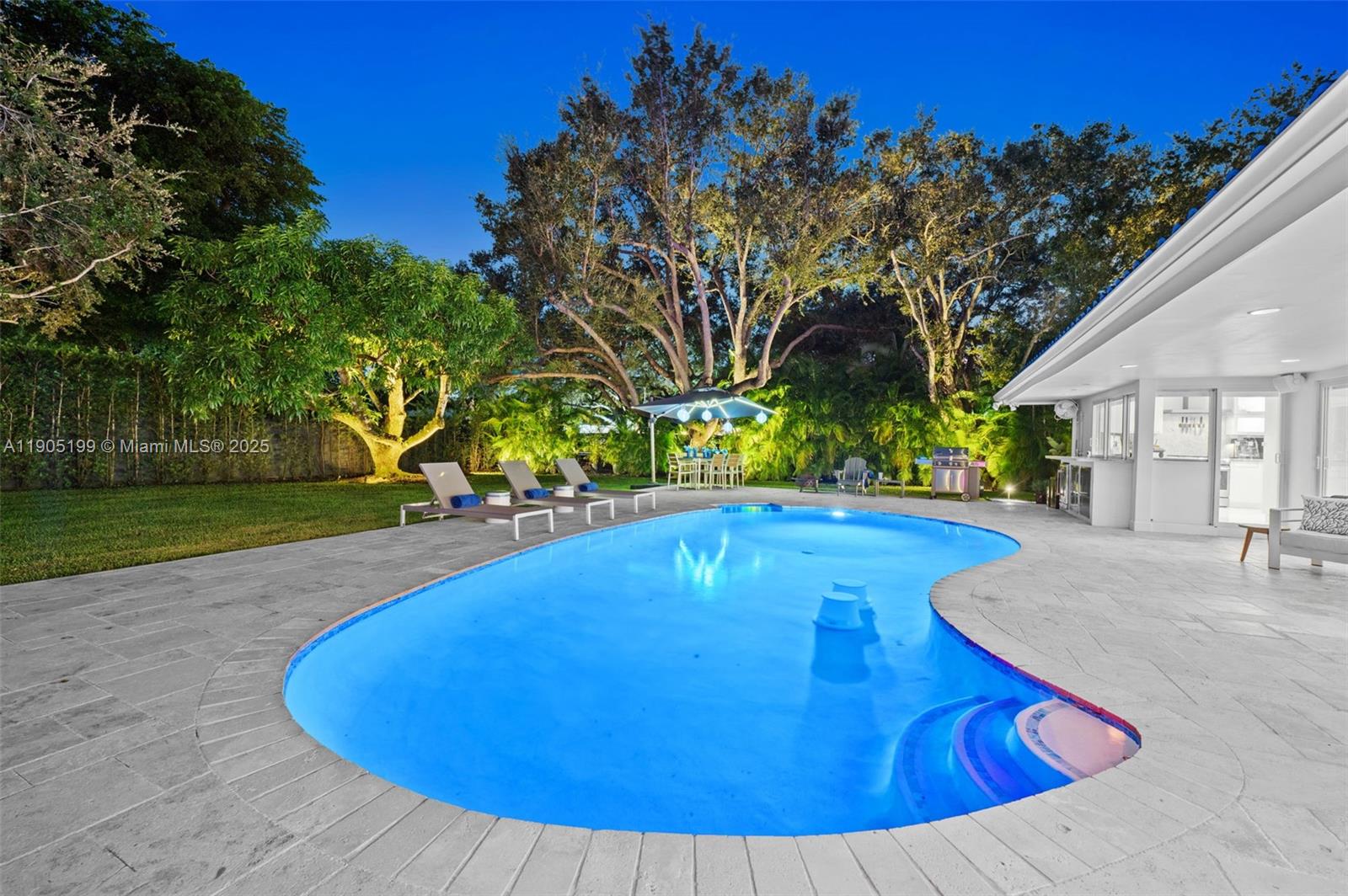 ROYAL PALM HARBOR 1ST ADD - Residential