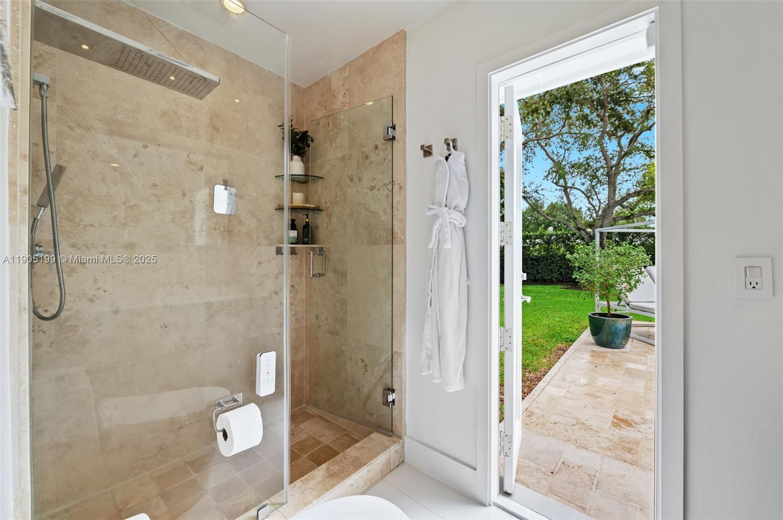 ROYAL PALM HARBOR 1ST ADD - Residential