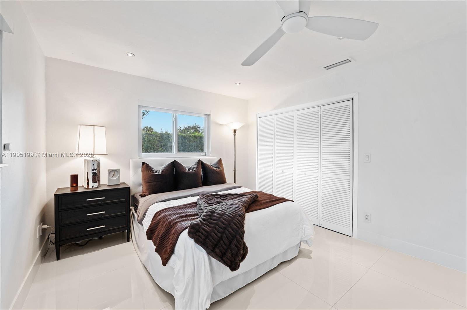 ROYAL PALM HARBOR 1ST ADD - Residential