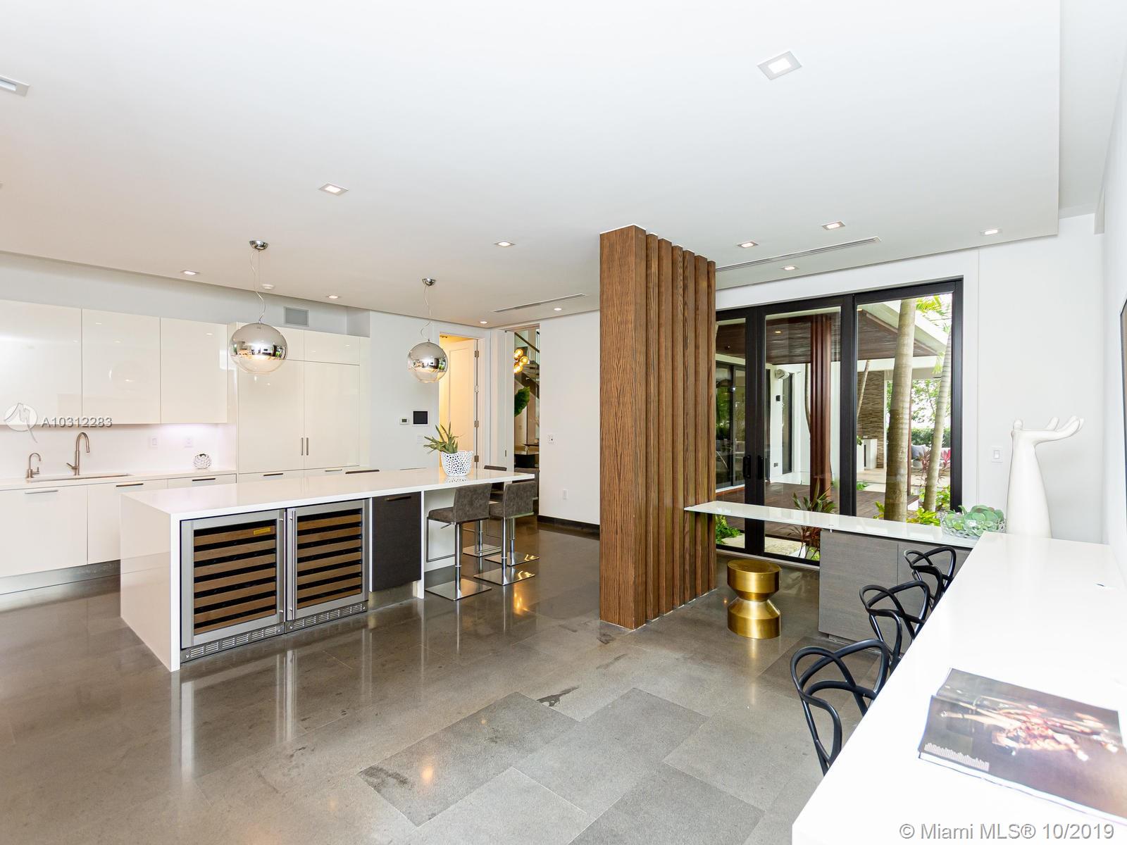 C GABLES RIVIERA SEC 12 - Residential