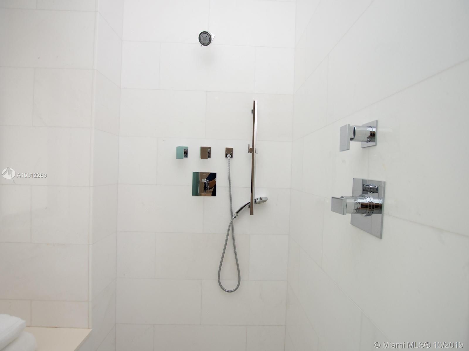 C GABLES RIVIERA SEC 12 - Residential