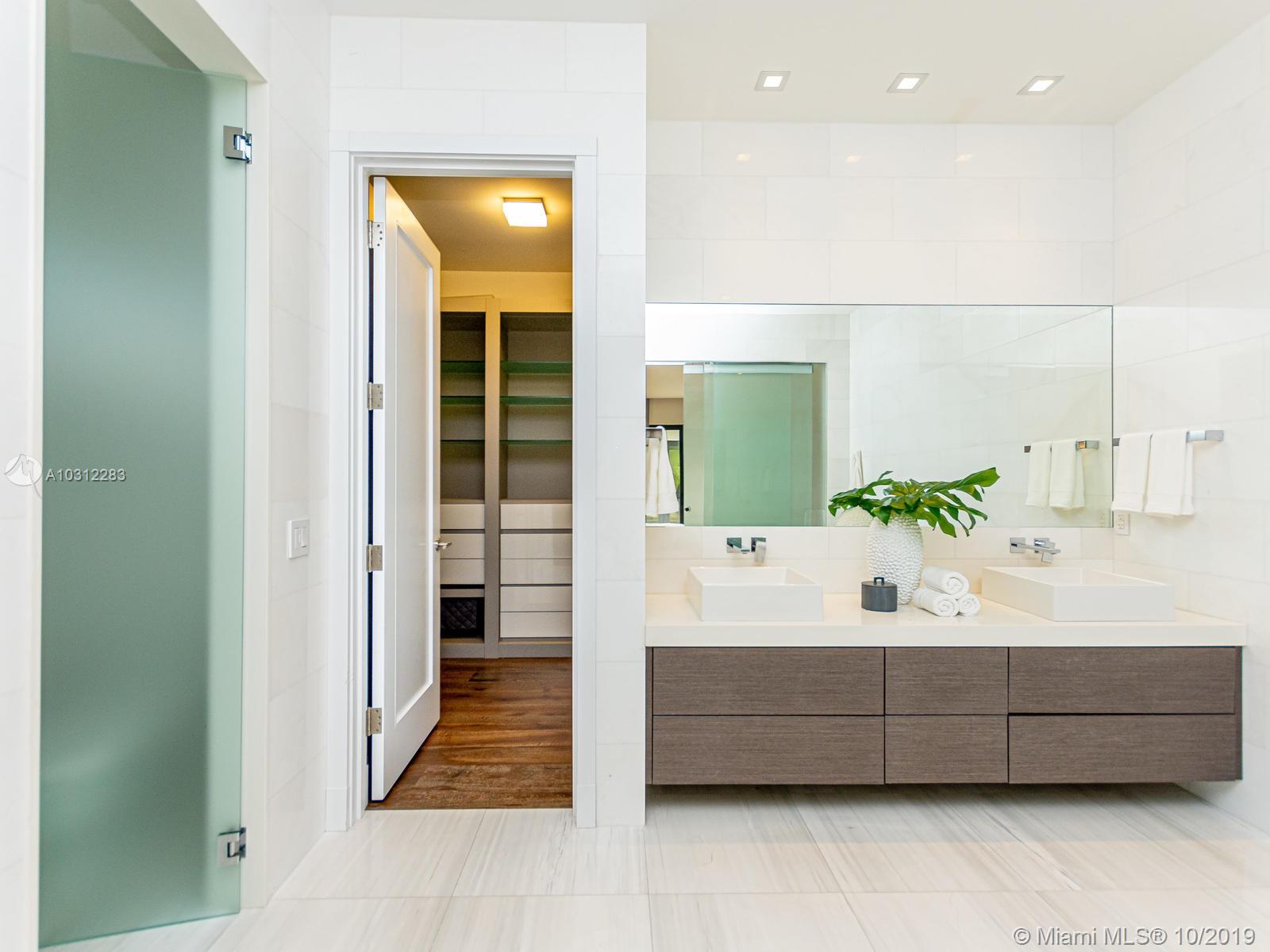 C GABLES RIVIERA SEC 12 - Residential