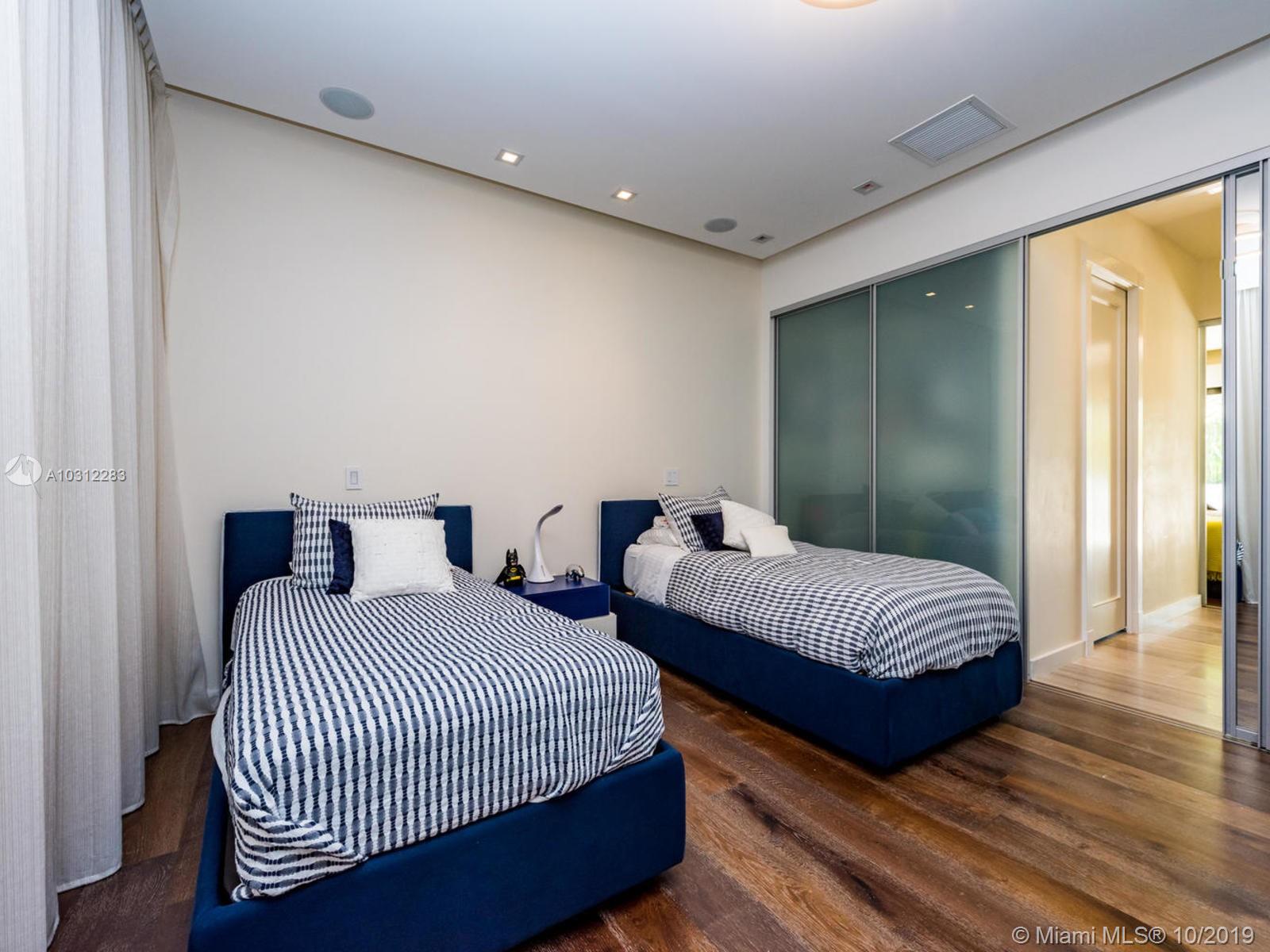 C GABLES RIVIERA SEC 12 - Residential