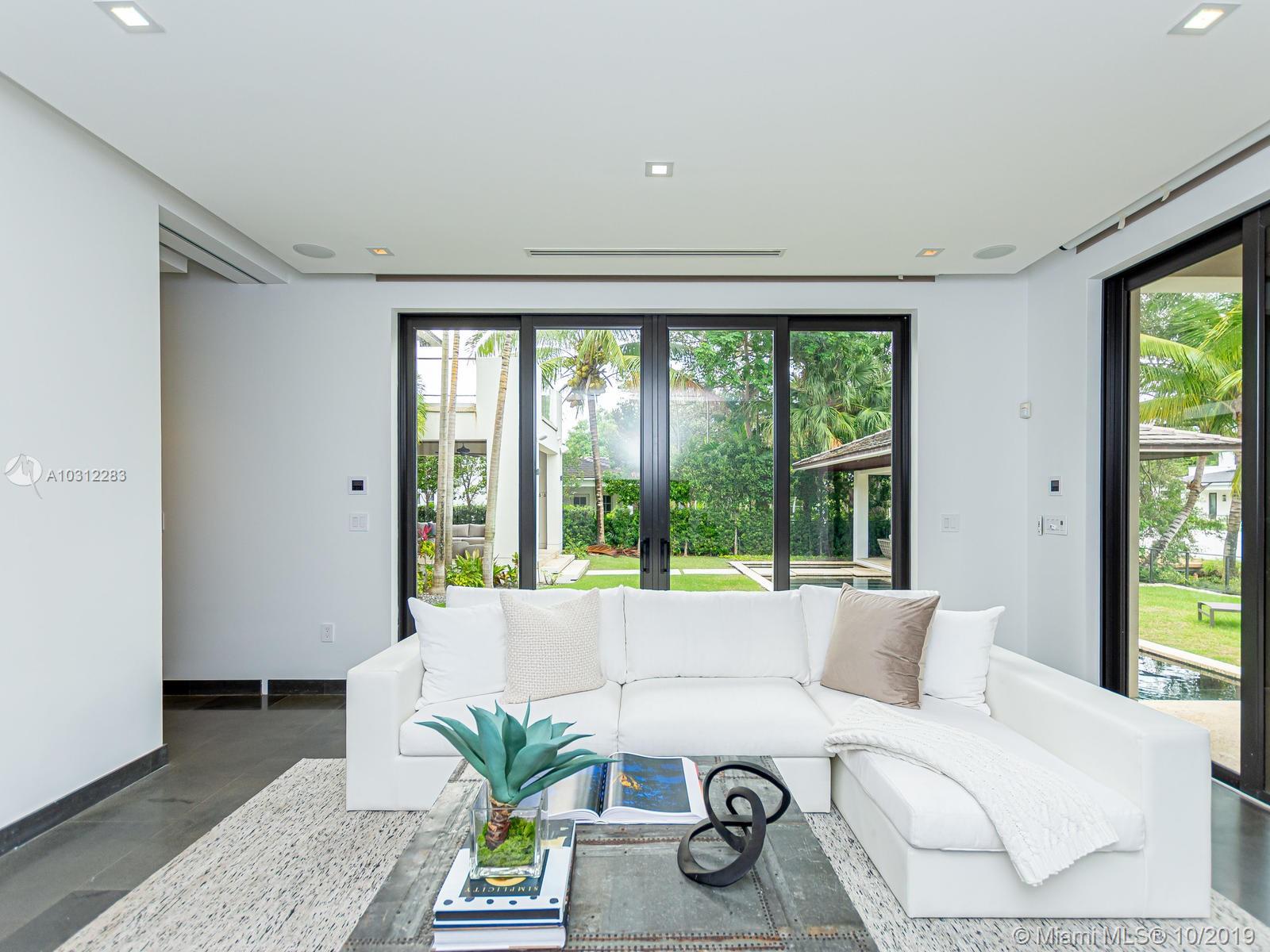 C GABLES RIVIERA SEC 12 - Residential